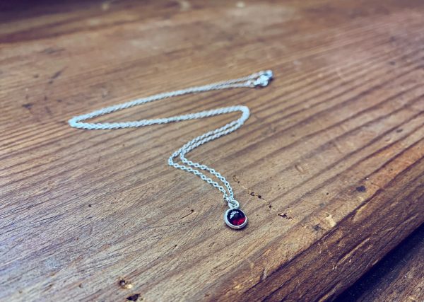 itty bitty kepler 407 // garnet and sterling silver necklace